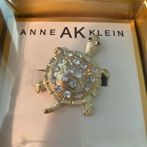 Anne Klein turtle brooch in gold and rhinestones $24